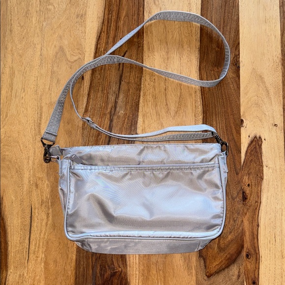 Lug Manbo Gray Crossbody Bag - Picture 2 of 6